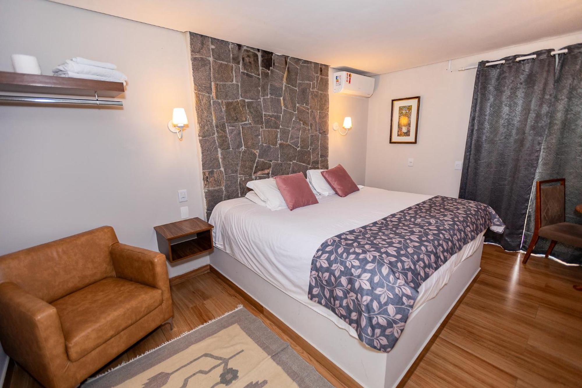 Suites E Chales Com Hidro Lareira E Ar Condicionado Villa Hegus Campos do Jordão Buitenkant foto
